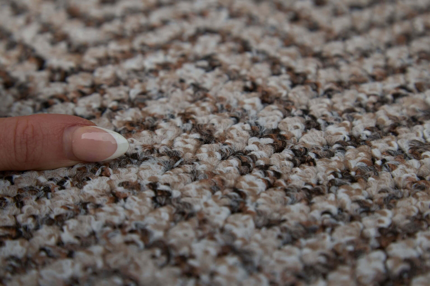 Beige/Brown